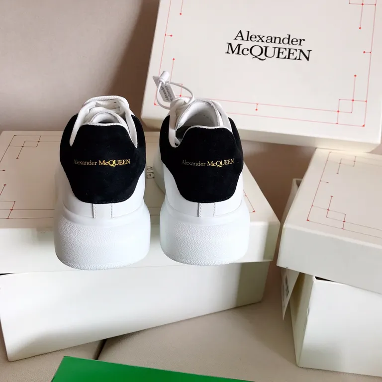 Alexander McQueen Shoe 